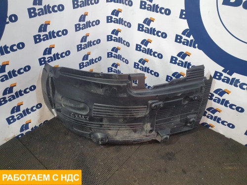 Крыло переднее правое